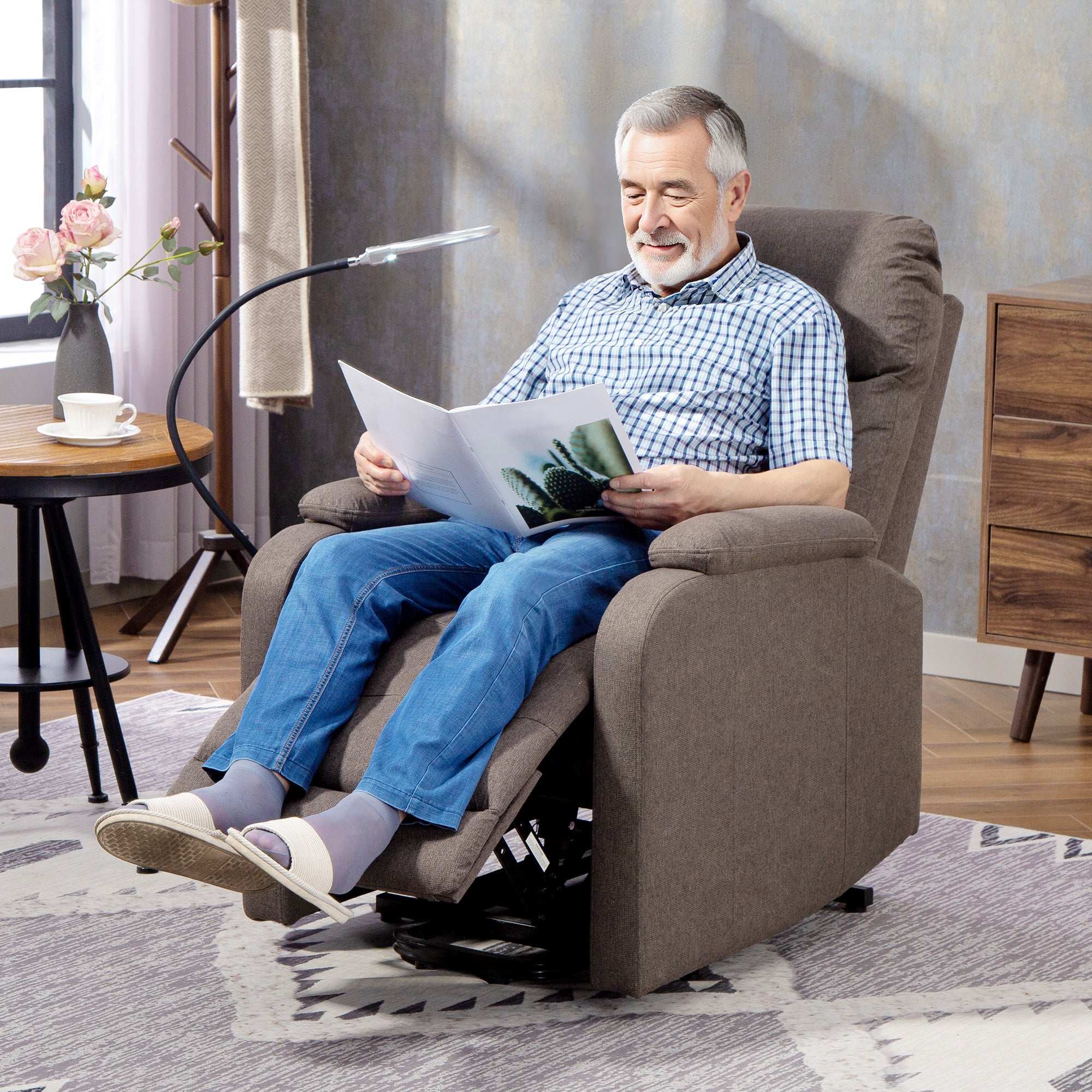 Electric Rise/Recline Armchair, with Reading Light - Brown